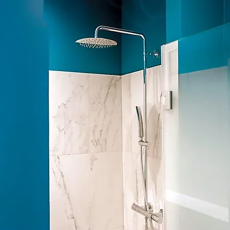 1er Etage Opera Hotell 3*
