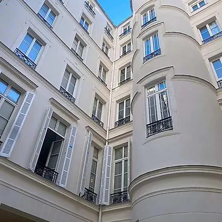 1er Etage Opera Hotell 3*