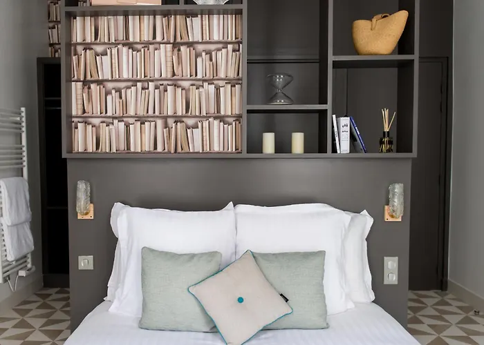 プルミエ エタージュ オペラ パリ