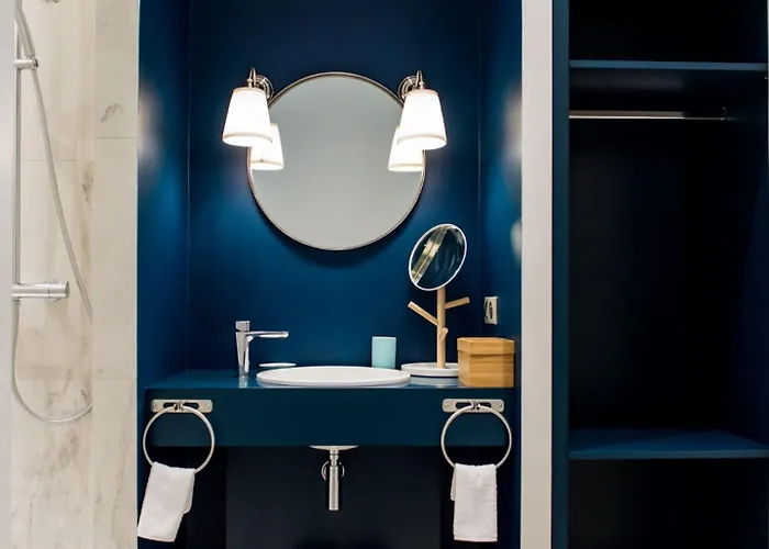 プルミエ エタージュ オペラ 3* パリ