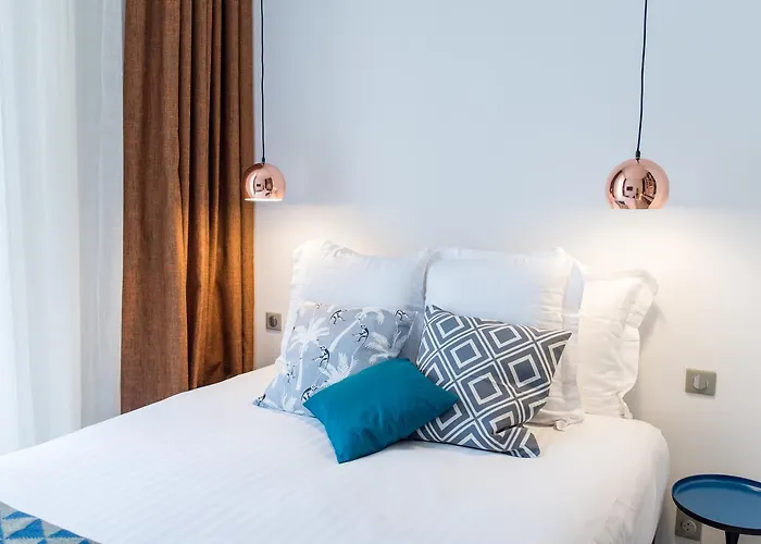 1er Etage Opera Hotel 3*