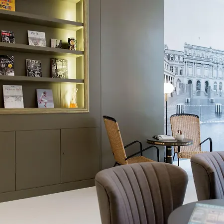 1er Etage Opéra Hotel 3*